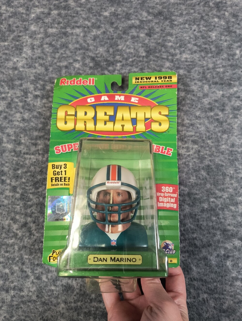 1998 NFL Riddell Game Greats Dan Marino Miami Dolphins